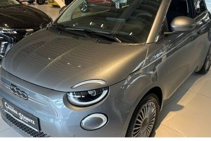 Fiat 500 20.300 km 21.990 &euro; Wesel 46485