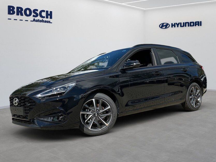 i30