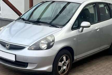 Honda Jazz 185.228 km 1.900 &euro; Schönebeck 39218