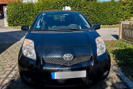 Toyota Yaris 172.000 km 2.900 &euro; Dillingen 89407