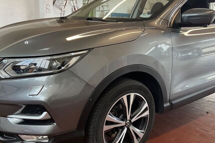 Nissan Qashqai 102.620 km 12.000 &euro; Augsburg 86161
