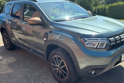 Dacia Duster 39.600 km 19.950 &euro; Hamburg 22399