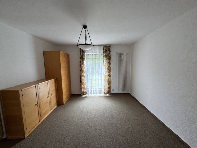Einfamilienhaus Kusel Bledesbach - 7 Zimmer, 235 m&sup2;, 1.490&euro; | Angebot:23944502