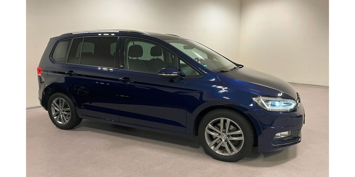 VW Touran 149.000 km 17.900 &euro; Biebesheim am Rhein 64584