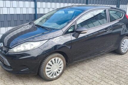 Ford Fiesta 148.206 km 2.950 &euro; Flomborn 55234