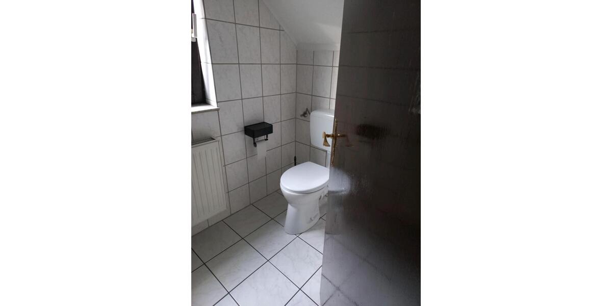 Dachgeschoßwohnung Bous - 3 Zimmer, 60 m&sup2;, 600&euro; | Angebot:26394902