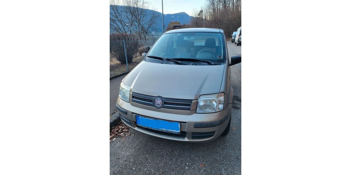 Fiat Panda 130.000 km 1.850 &euro; Bad Urach 72574