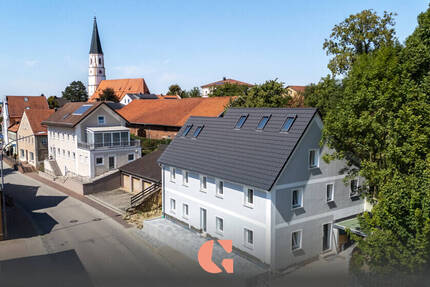 Kernsaniertes KFW-55 Haus mit 3 Parteien 8 zimmer