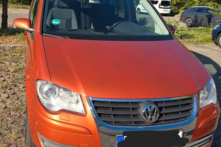 VW Touran 162.000 km 2.300 &euro; Konstanz 78467