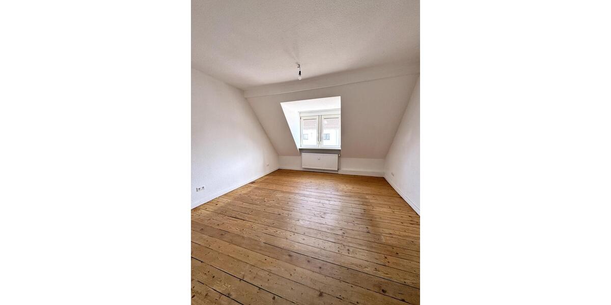 Dachgeschoßwohnung Graben-Neudorf Neudorf - 2.5 Zimmer, 64 m&sup2;, 630&euro; | Angebot:25943173