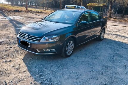 VW Passat 136.000 km 6.800 &euro; Schneeberg 08289