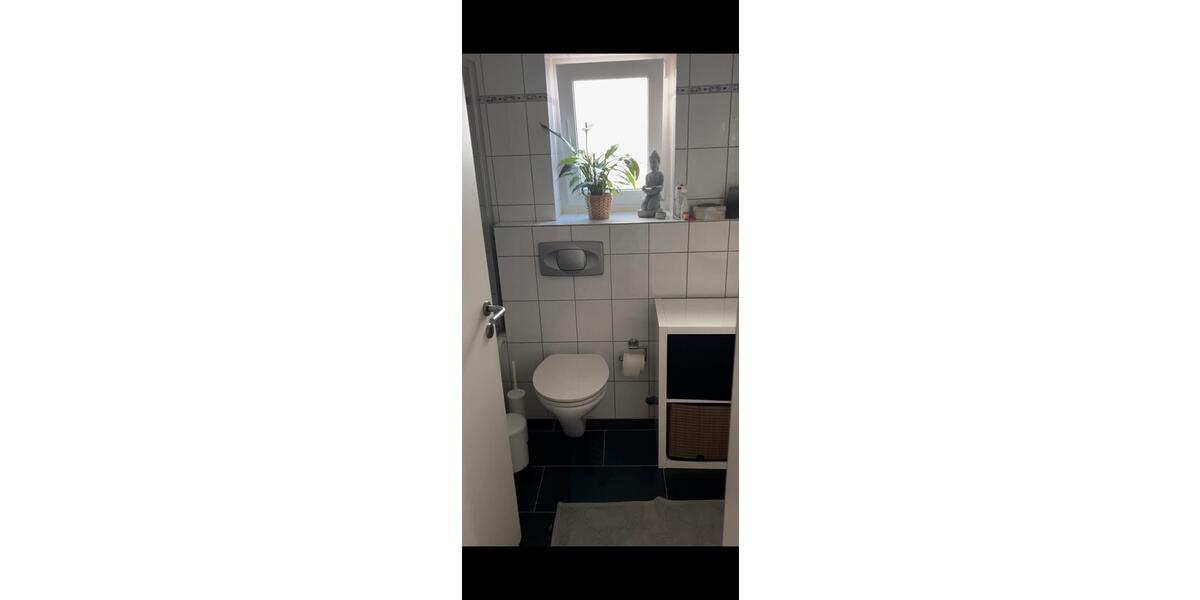 Erdgeschoßwohnung Remscheid - 2 Zimmer, 70 m&sup2;, 560&euro; | Angebot:26677993