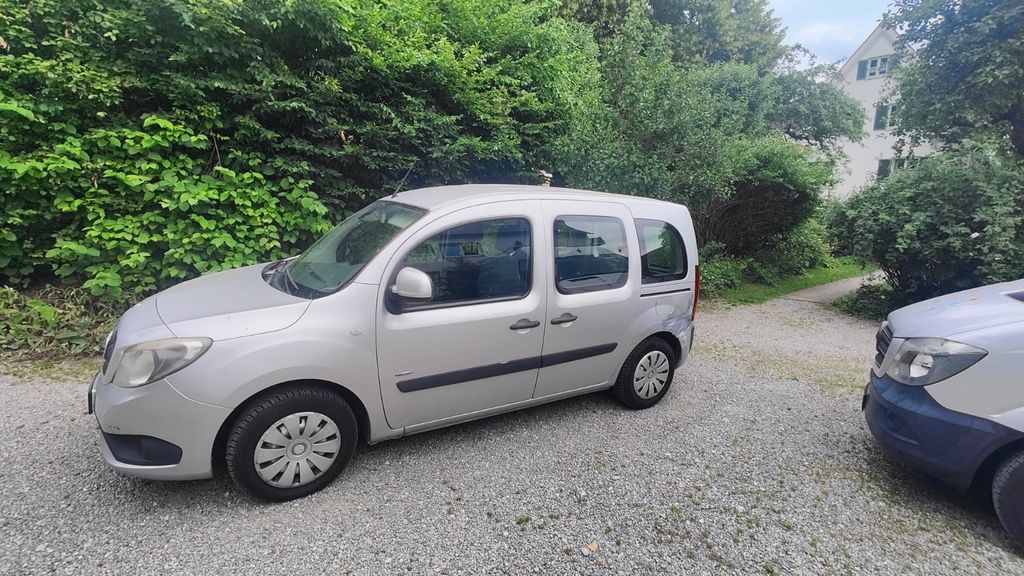Mercedes-Benz Citan 199.000 km 6.300 &euro; Augsburg 86199