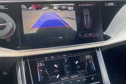 Audi Q8 107.000 km 52.000 &euro; Mannheim 68159
