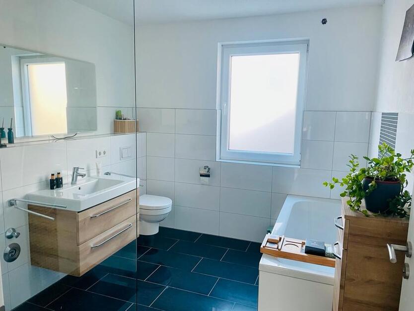Stilvolle 3-Zimmer-Wohnung mit Westbalkon in Witten- Annen