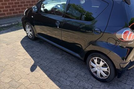 Toyota Aygo (X) 176.000 km 1.500 &euro; Bremen 28309