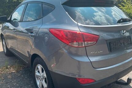 Hyundai ix35 250.000 km 5.200 &euro; Frankfurt am Main 60389