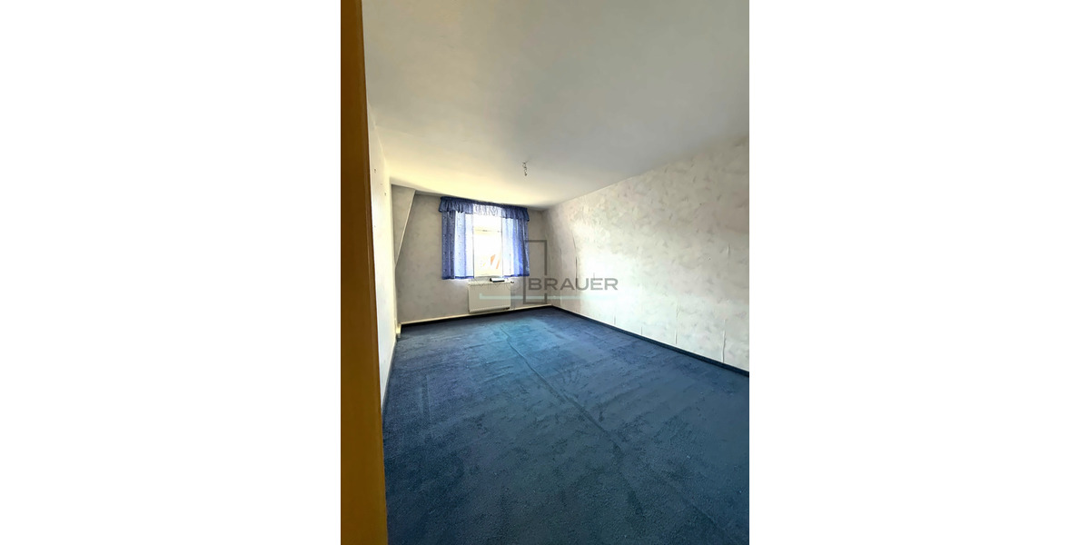 Mehrfamilienhaus, Wohnhaus Bischofswerda - 9 Zimmer, 228 m&sup2;, 159.000&euro; | Angebot:26275434