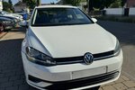 VW Golf Variant 1.6 TDI DSG Trendline Start-Stopp 196.200 km 7.990 &euro; Neckarsulm 74172