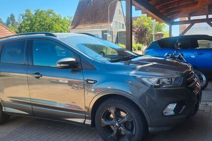 Ford Kuga 148.000 km 13.000 &euro; Höhfröschen 66989