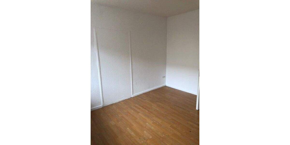 Etagenwohnung Ludwigshafen Mitte - 6 Zimmer, 130 m&sup2;, 1.125&euro; | Angebot:24825864