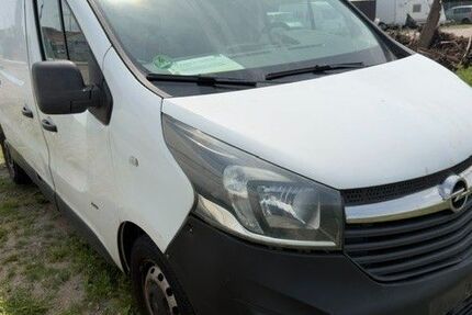 Opel Vivaro 423.000 km 3.550 &euro; Taucha 04425