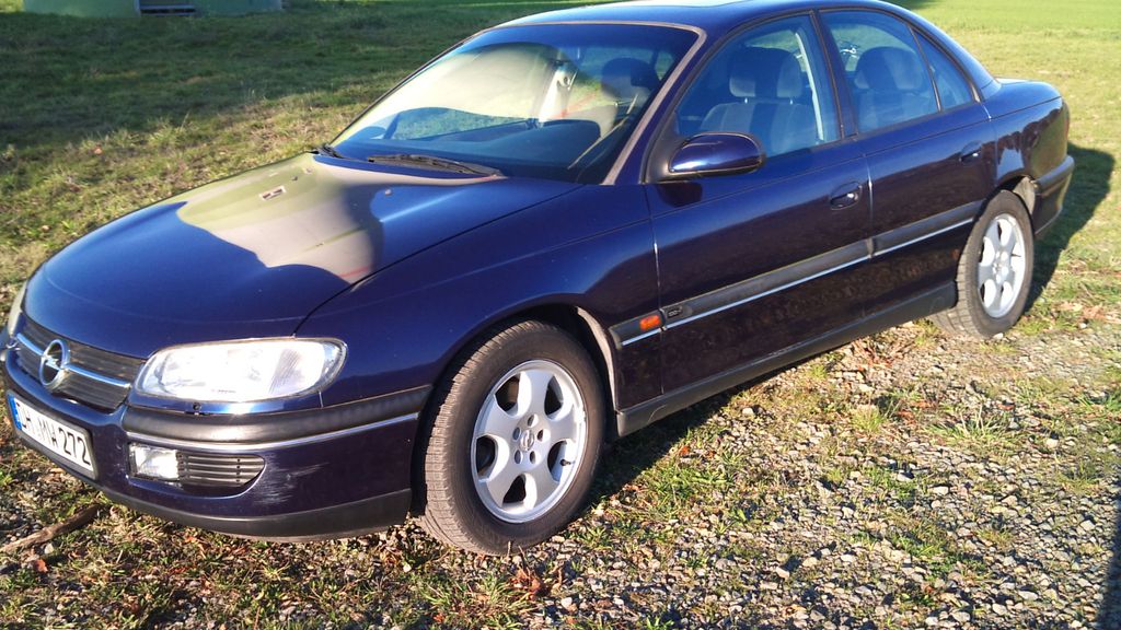 Opel Omega 122.000 km 2.100 &euro; Twistringen 27239