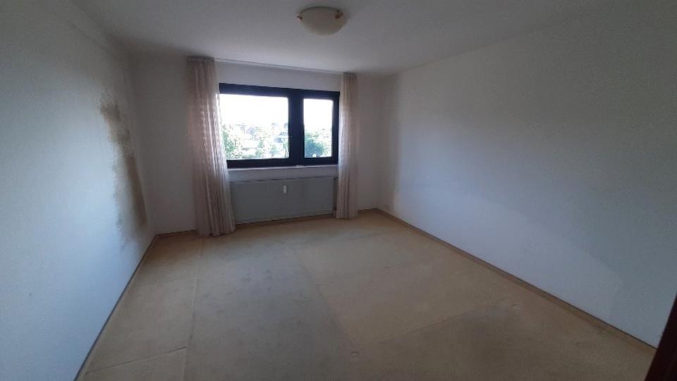 Einfamilienhaus Lauffen am Neckar - 3.5 Zimmer, 101 m&sup2;, 385.000&euro; | Angebot:24383529