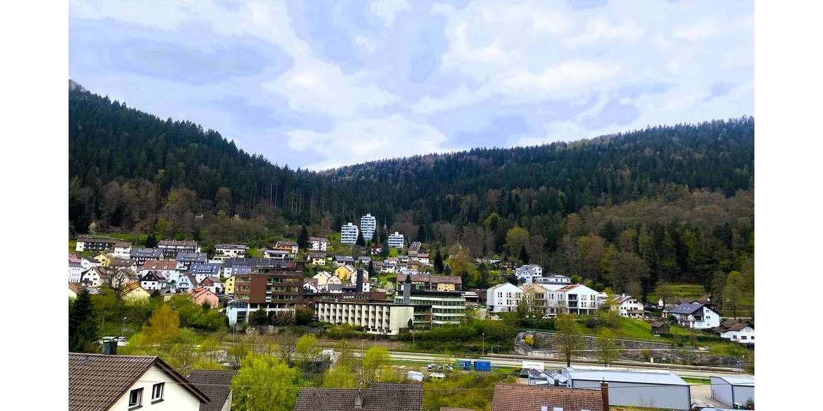 Etagenwohnung Bad - Wildbad Wildbad - 3 Zimmer, 77 m&sup2;, 115.000&euro; | Angebot:26220807