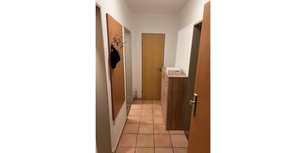 Etagenwohnung Remscheid - 1 Zimmer, 38 m&sup2;, 430&euro; | Angebot:24744783