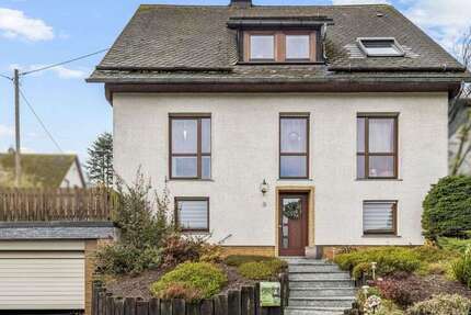 Haus zum Kaufen in Bad Berleburg 399.000 € 290 m² 8 zimmer