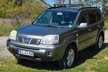 Nissan X-Trail 261.984 km 4.000 &euro; Dresden 01159