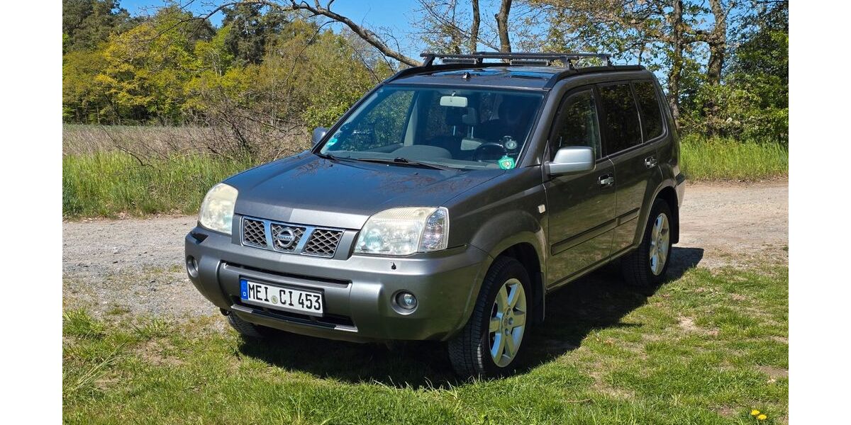 Nissan X-Trail 261.984 km 4.000 &euro; Dresden 01159