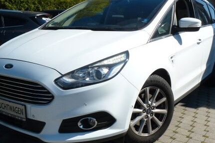 Ford S-Max 59.048 km 18.989 &euro; Berlin 10318