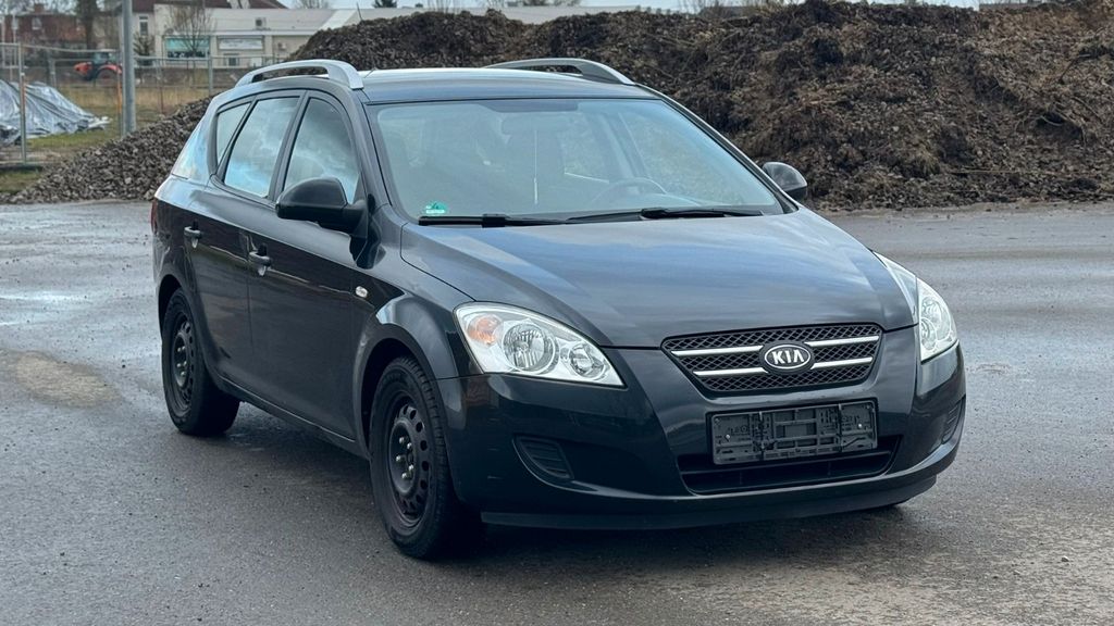 Kia ceed / Ceed 254.000 km 1.450 &euro; Fürstenau 49584