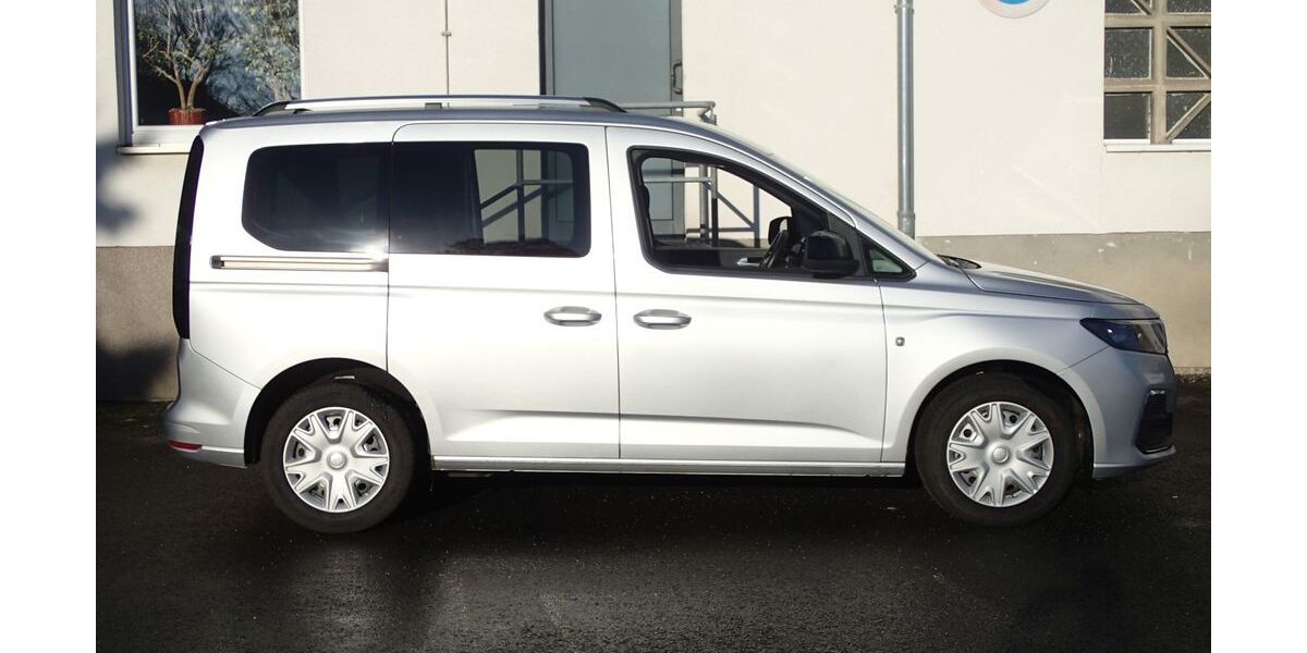Ford Tourneo Connect 40.000 km 21.999 &euro; Neuenhagen bei Berlin 15366