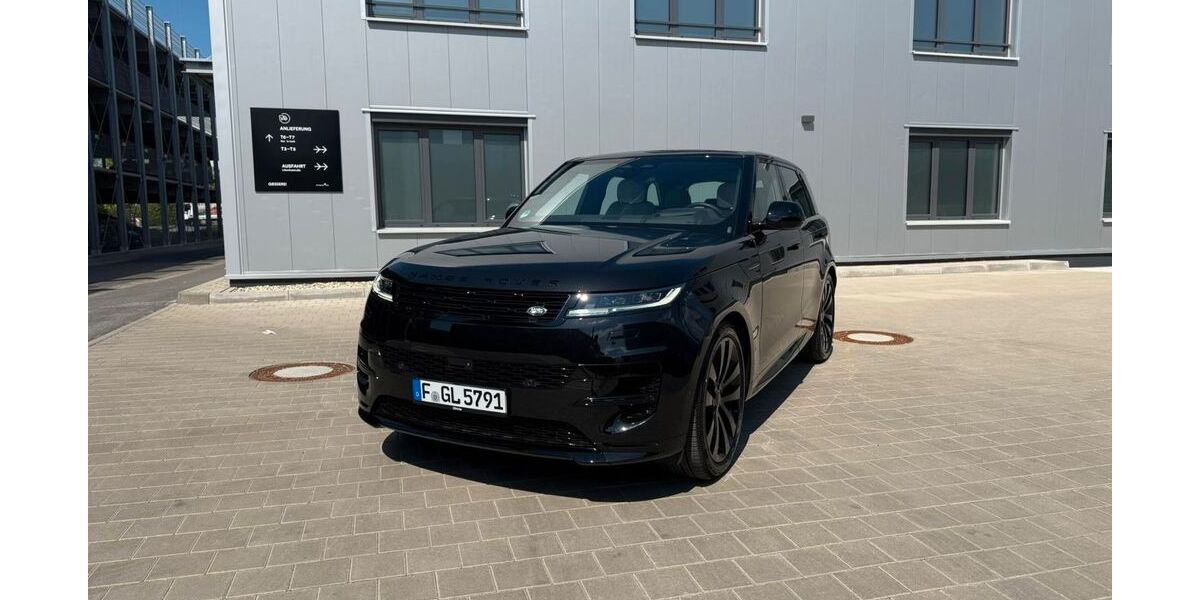 Land Rover Range Rover Sport 3.700 km 107.900 &euro; München 81735