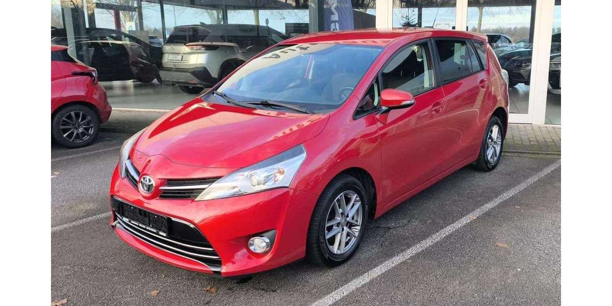 Toyota Verso 128.500 km 9.300 &euro; Gütersloh 33334