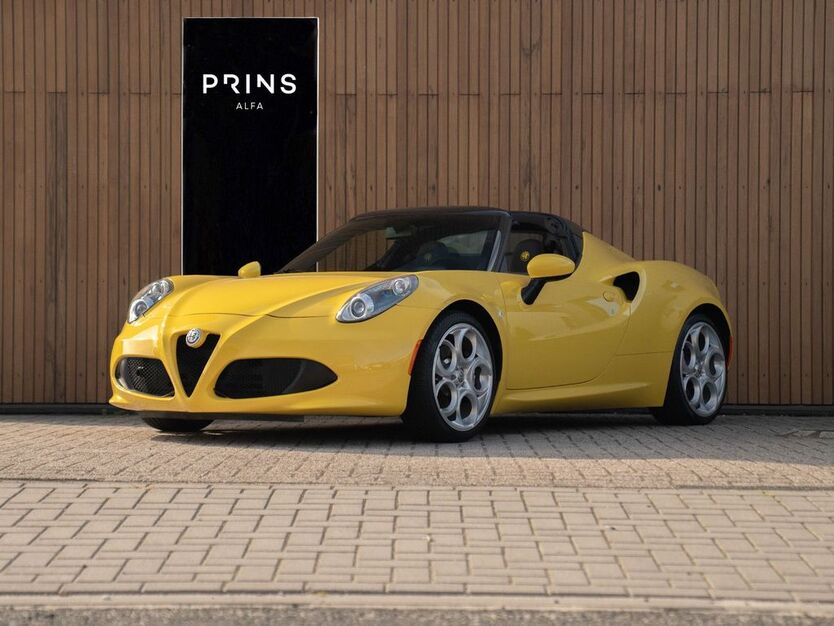 Alfa Romeo 4C 6.025 km 89.500 € Nunspeet
