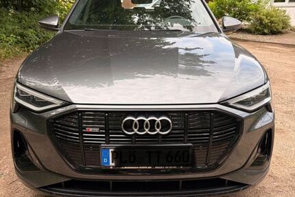 Audi e-tron 65.000 km 27.300 &euro; Wankendorf 24601