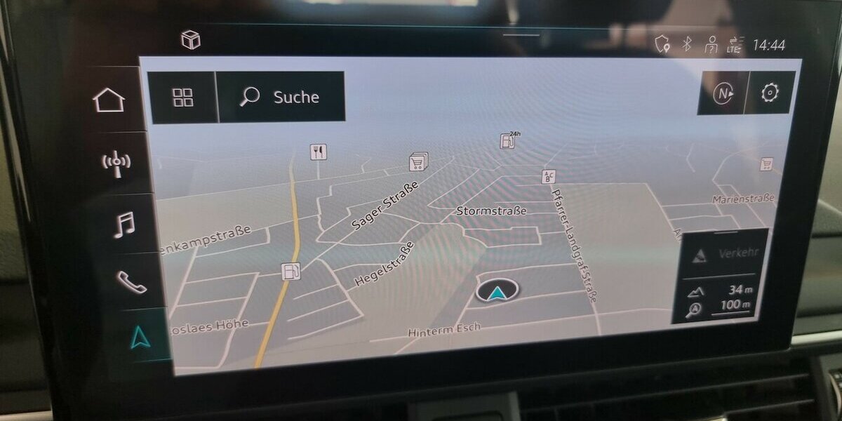 Audi A4 35 TFSI Automatik LED AHK Navi Klima Tempomat 98.400 km 21.450 &euro; Garrel 49681