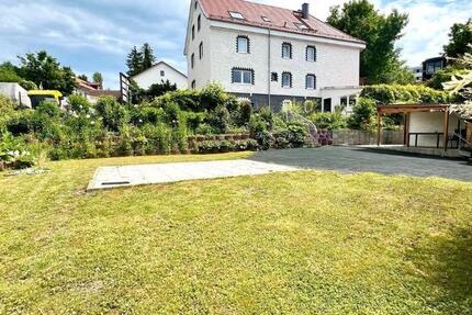 Haus Neuötting - 13 Zimmer, 510 m&sup2;, 830.000&euro; | Angebot:25907034