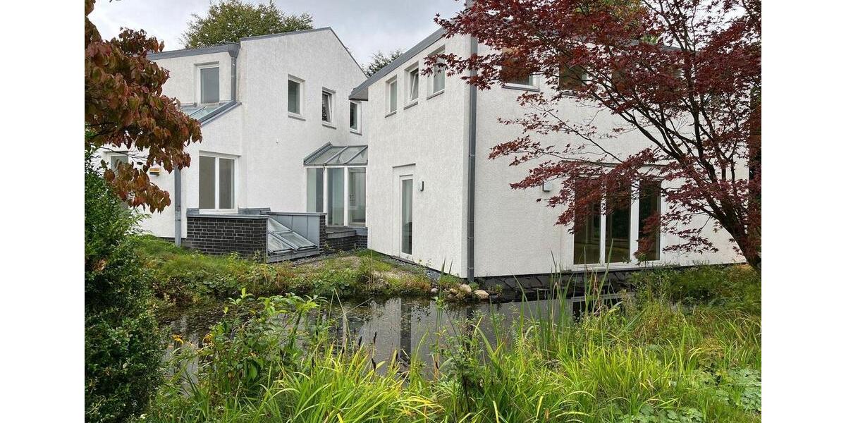 Architektenhaus in Buchholz ( Trelde) zu vermieten 8 zimmer