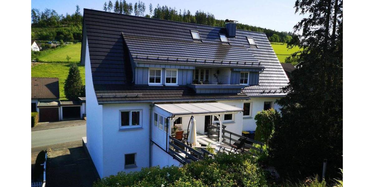 Mehrfamilienhaus, Wohnhaus Bad Berleburg - 7 Zimmer, 232 m&sup2;, 398.000&euro; | Angebot:25770546