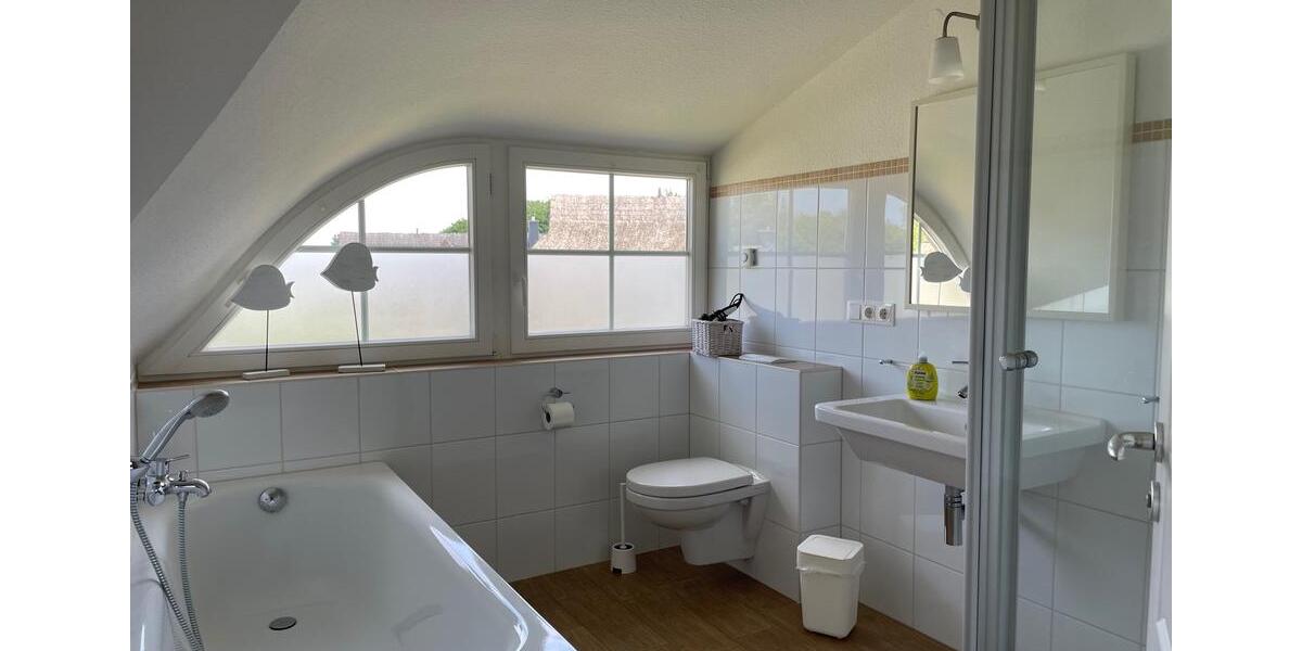 Doppelhaushälfte Sagard - 4 Zimmer, 96 m&sup2;, 599.000&euro; | Angebot:23748554
