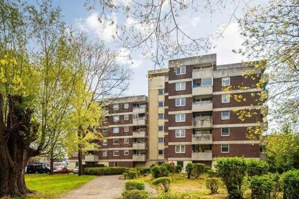 Wohnung zum Mieten in Nordenham 269,35 € 54.97 m²