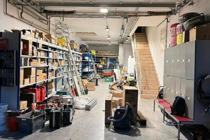 Halle mit Büro im Industriegebiet Rheinbach zu vermieten zimmer