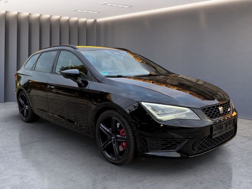 Seat Leon 64.000 km 19.800 € Dresden 01108