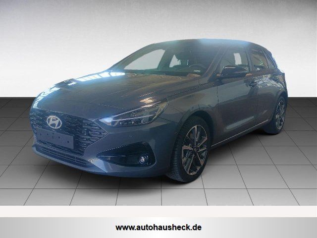 i30