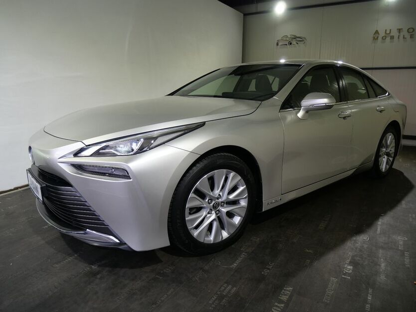 Toyota Mirai 78.000 km 16.950 € Hamburg 21079